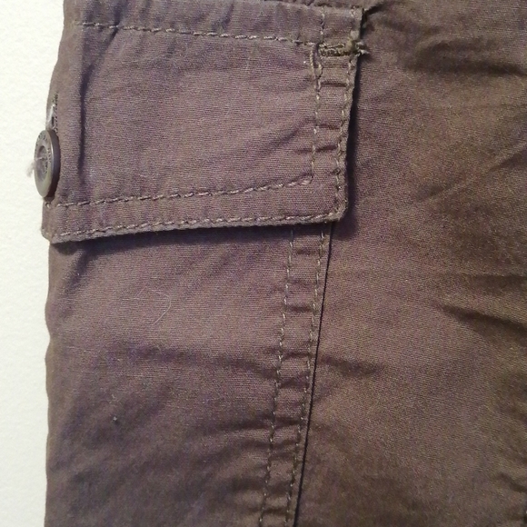 Caribbean Joe, Island Supply Company, ladies dark brown Capri, Size 6, petite - Picture 4 of 9